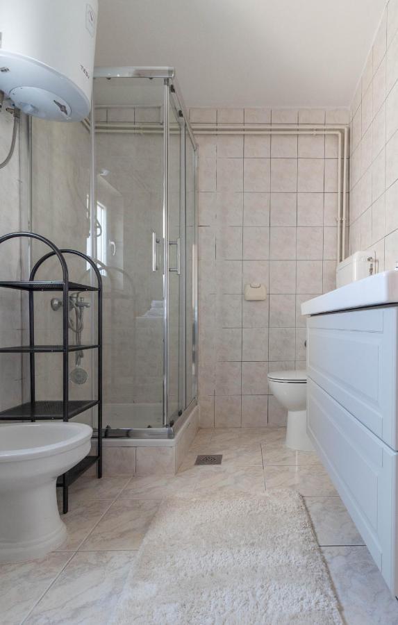 פריבלאקה Modern Apartment Sara-Near The Beach מראה חיצוני תמונה